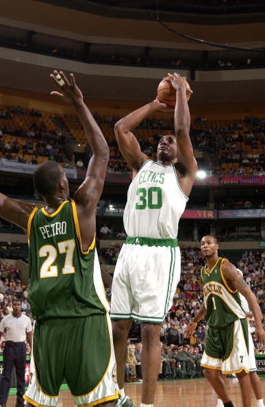 乐鱼体育-关于集结日欧超杯传出新动向，波士顿凯尔特人外线爆发，管理层表态——话题不断，医务组通报恢复的信息-乐鱼体育